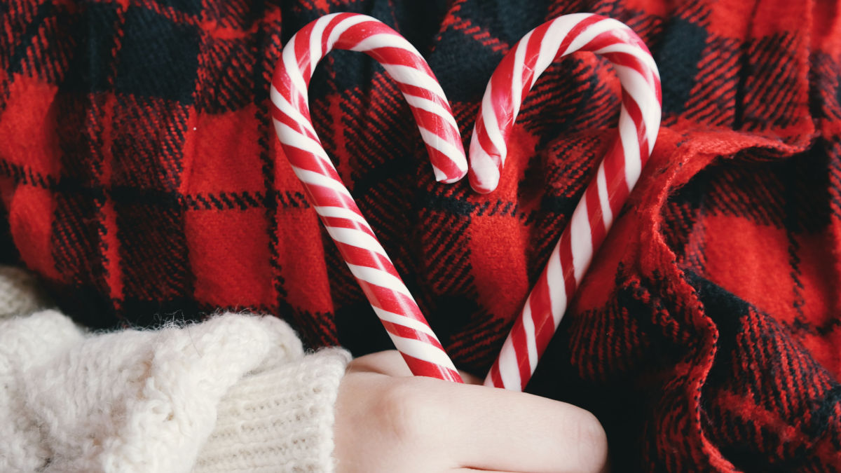 candy canes in shape of heart
